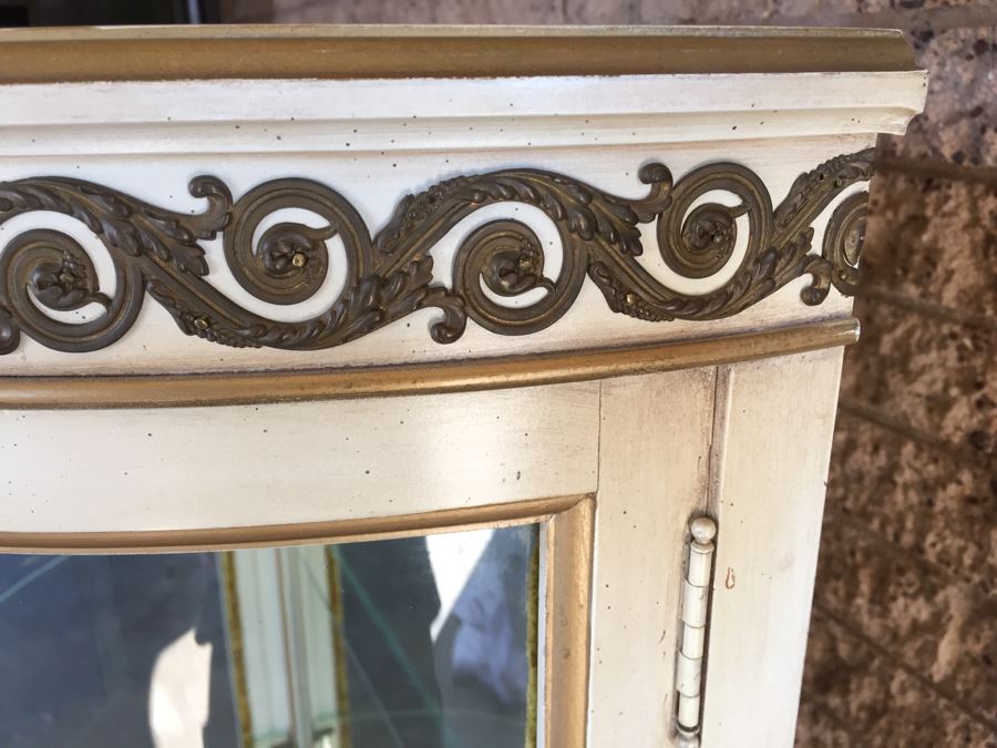 Nice Vintage Curio Display Cabinet With Curved Glass And Mirror Back [Photo 3]