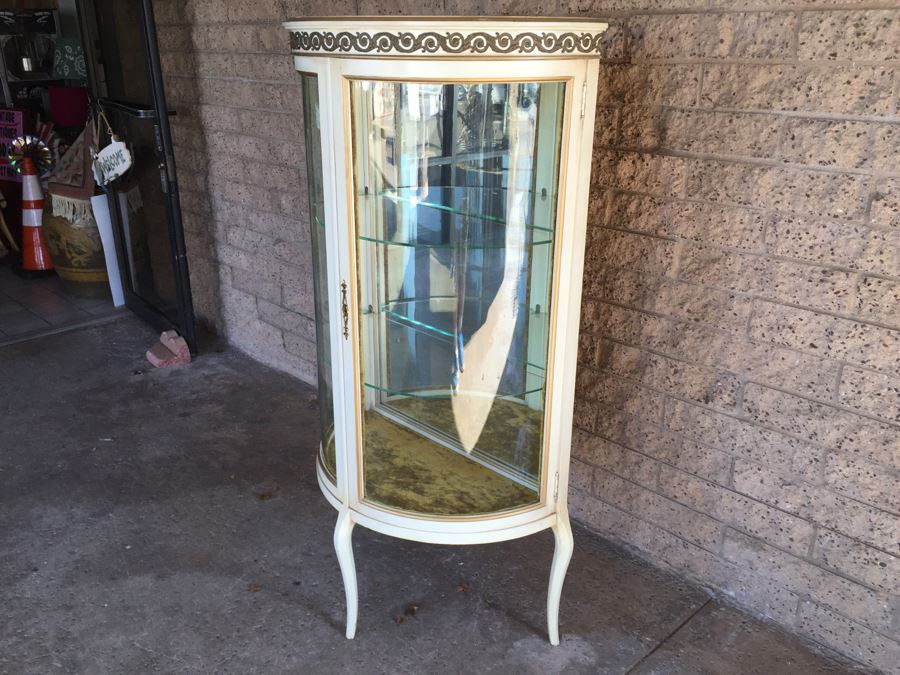 Nice Vintage Curio Display Cabinet With Curved Glass And Mirror Back