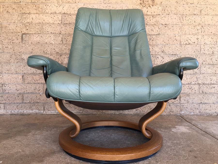 Ekornes Leather Stressless Reclining Chair With Ottoman Made In Norway