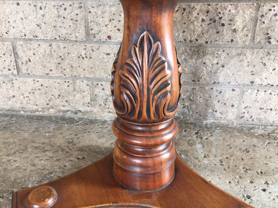 Wooden Pedestal Plant Stand [Photo 4]