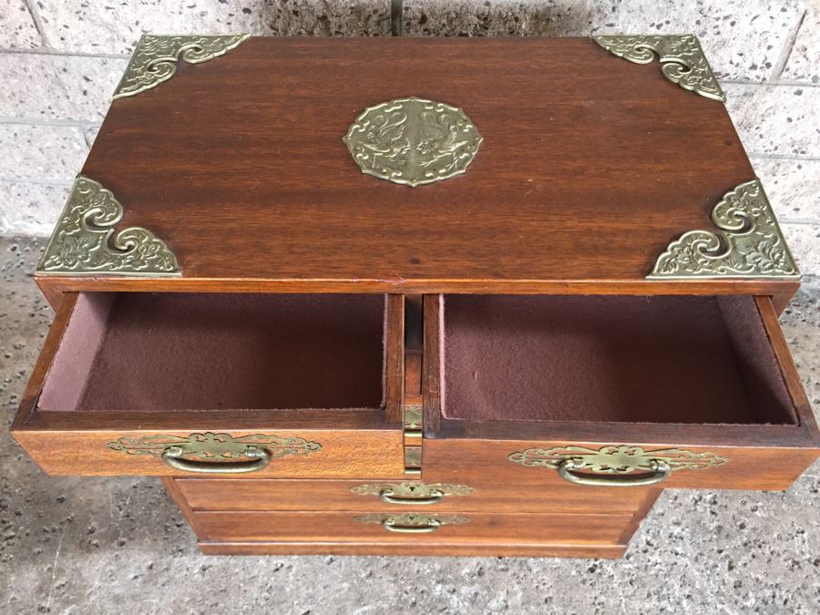 Nice Wooden Korean Silverware Chest Of Drawers With Lockable Drawers And Keys [Photo 12]
