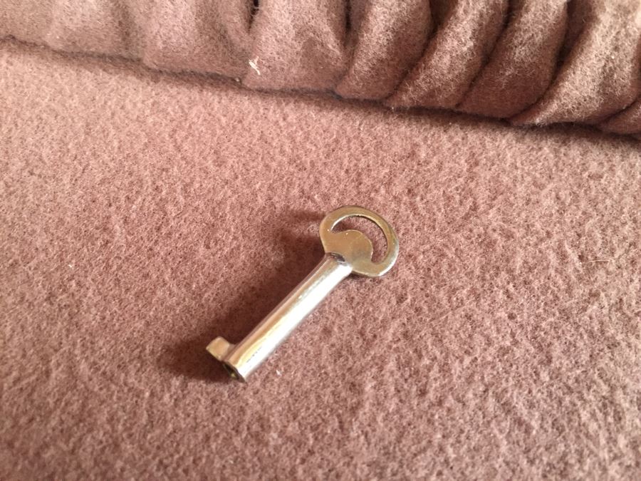 Nice Wooden Korean Silverware Chest Of Drawers With Lockable Drawers And Keys [Photo 15]