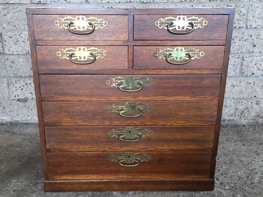 Nice Wooden Korean Silverware Chest Of Drawers With Lockable Drawers And Keys