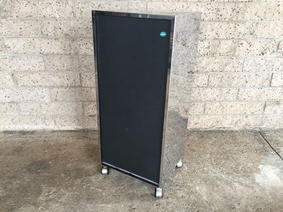 Lineabeta Mirrored Cabinet Chest Of Drawers With Casters Made In Italy Retails For $966 [Photo 9]