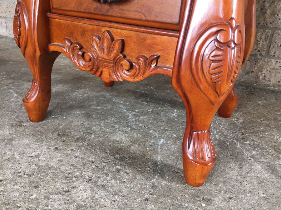 Powell Floorstanding Jewelry Armoire Solid Wood [Photo 14]