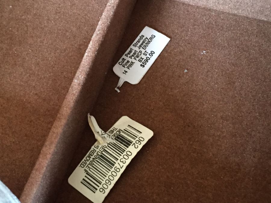 Powell Floorstanding Jewelry Armoire Solid Wood [Photo 10]