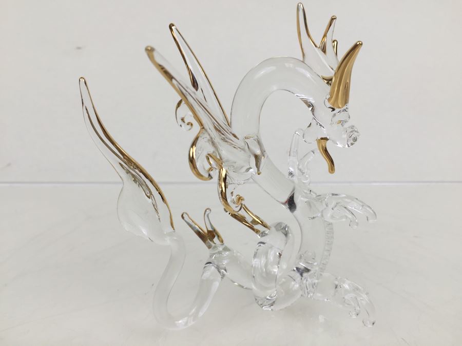 Large Well Executed Glass Dragon With Gold Accents [Photo 2]