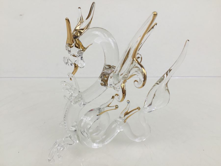 Large Well Executed Glass Dragon With Gold Accents [Photo 8]