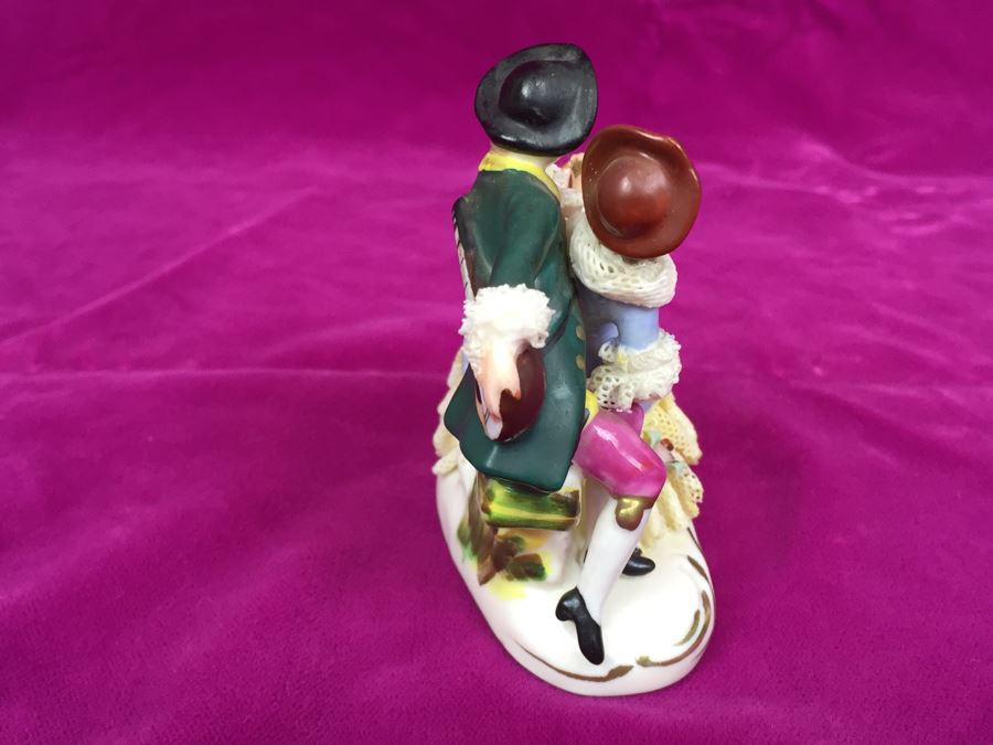 Small Dresden Germany Porcelain Figurine [Photo 8]