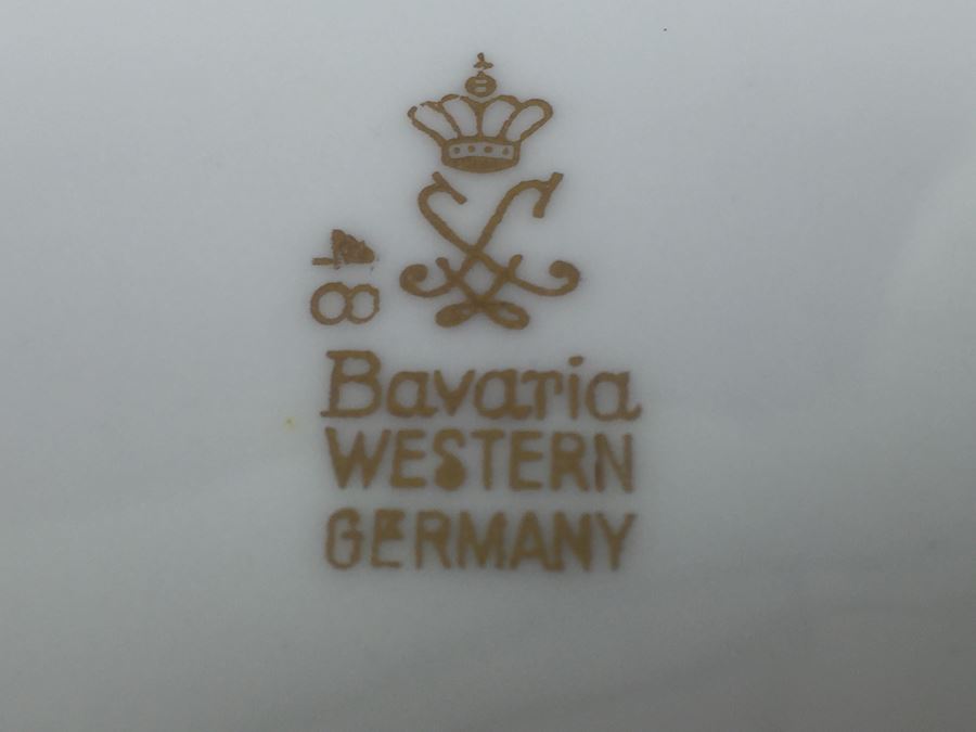 Elegant Gold Rim And White China Set - Bavaria Western Germany 48 (HUGE SET) [Photo 23]