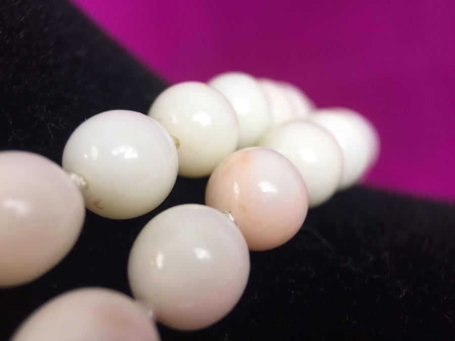 Exquisite Angel Skin Coral Bead Necklace With Intricately Carved Flower Mounted In 14k Gold With 14k Clasp Weighs 136g [Photo 10]