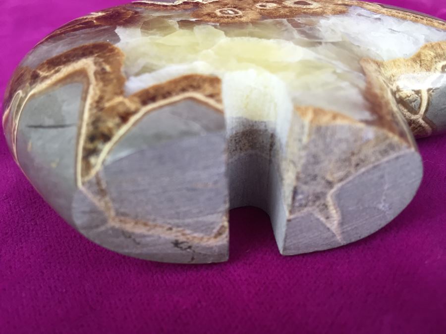 Hand Carved Stone Bear [Photo 12]