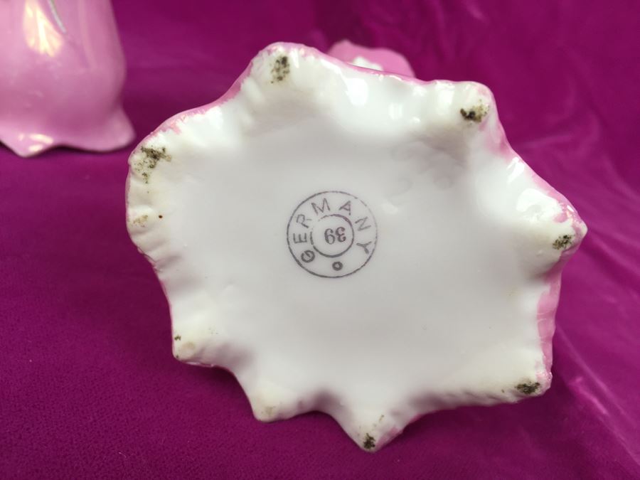Pair Of Pink, White And Gold Vases Germany 39 Floral Motif [Photo 7]