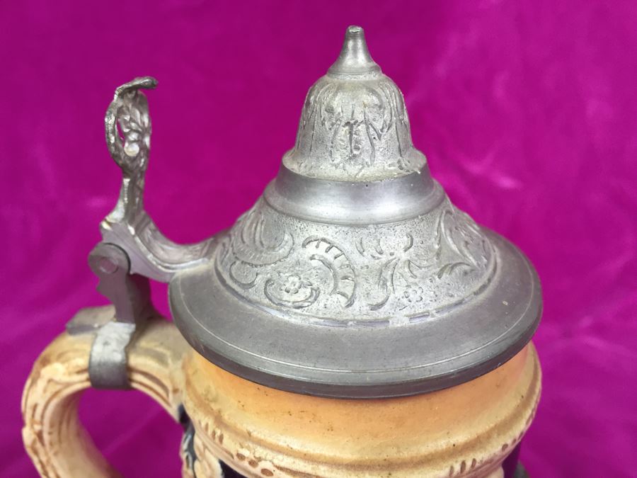 German Beer Stein Made In Germany Marked 'V' On Bottom [Photo 5]