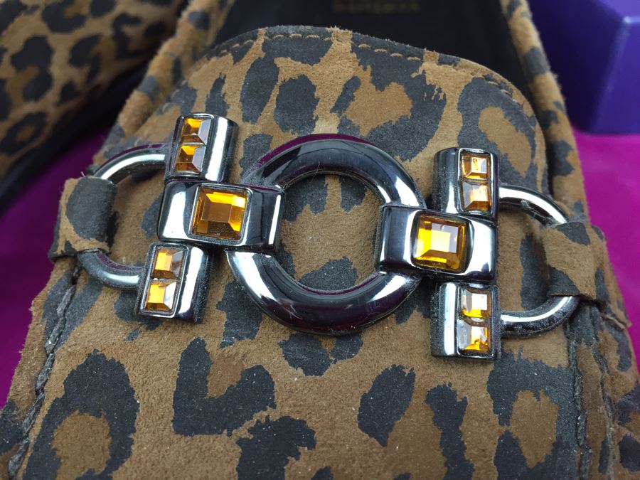 Stuart Weitzman Stones Black Suede Size 9.5M Lightly Used [Photo 5]