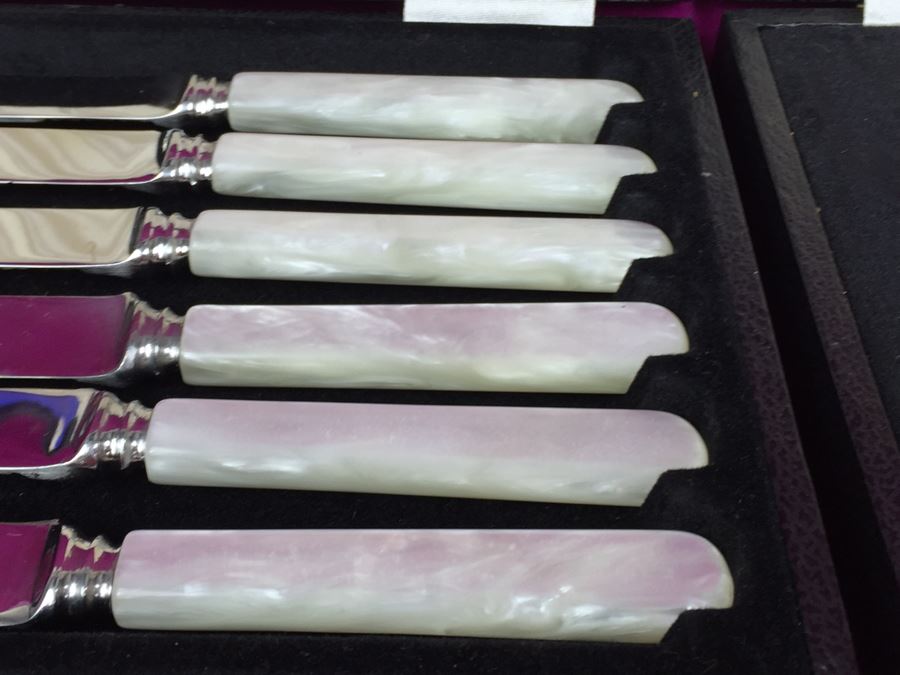 Pair Of Viners Of Sheffield England Steak Knives Sets New In Box [Photo 10]