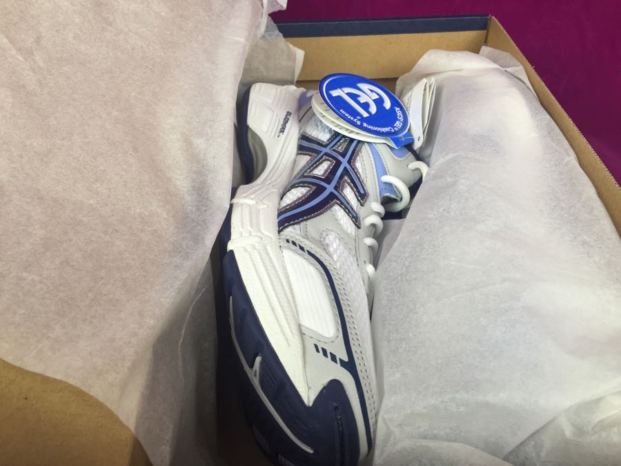 Set Of 4 Women's ASICS GEL Running Shoes Size 11 New In Box [Photo 17]