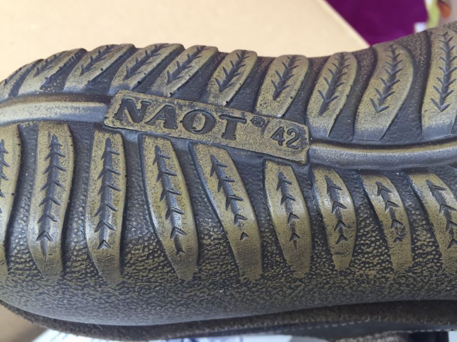 3 Pairs Of NAOT Women's Shoes Size 42 With 4 Cork Replacement Insoles All New In Box [Photo 18]