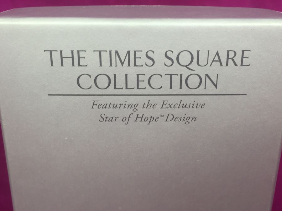 Waterford Crystal The Times Square Collection Star Of Hope Design New In Box [Photo 4]