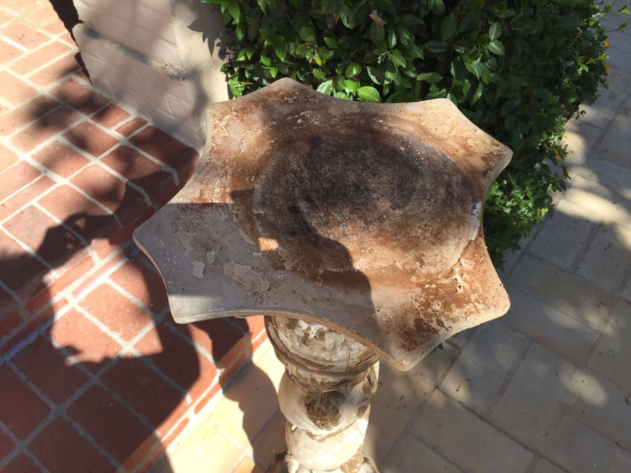 Shabby Chic Wooden Plant Stand [Photo 16]