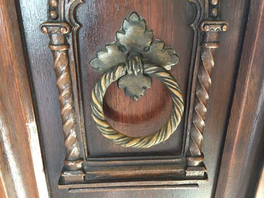 Stunning Antique Cabinet With Detailed Wood Carvings [Photo 10]