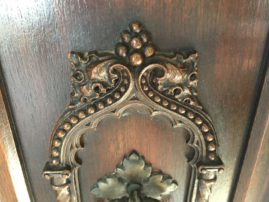 Stunning Antique Cabinet With Detailed Wood Carvings [Photo 9]