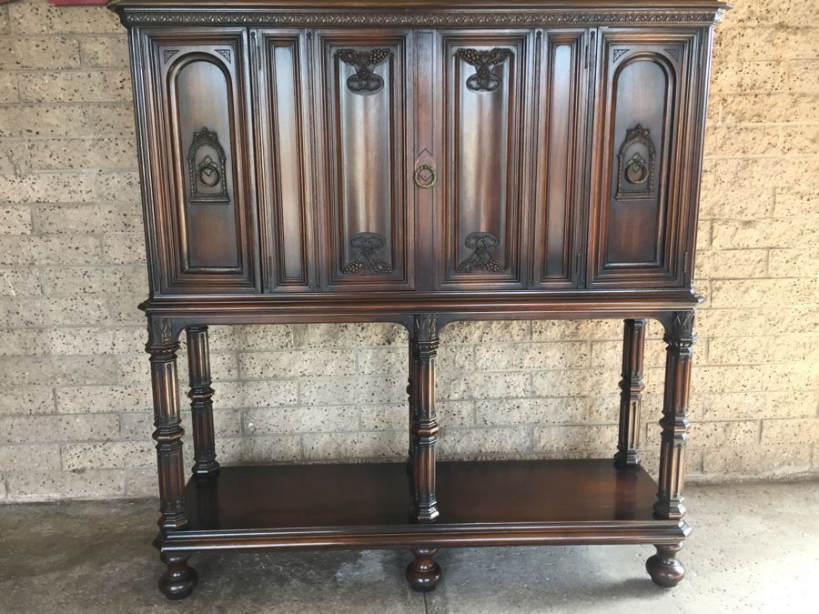Stunning Antique Cabinet With Detailed Wood Carvings [Photo 5]