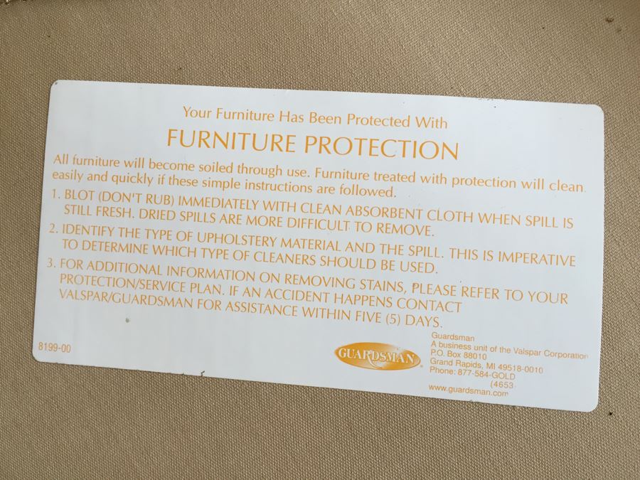 Elegant Thomasville Curved Back Silk Sofa [Photo 9]