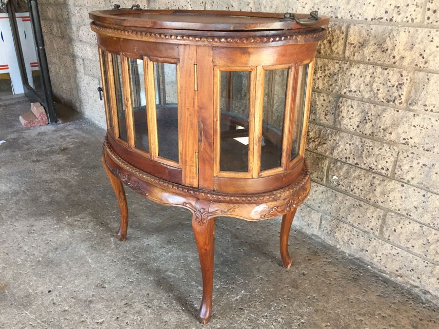 Beautiful French Provencial Curio Cabinet Bar Oval Windowed With Removable Top Tray [Photo 6]
