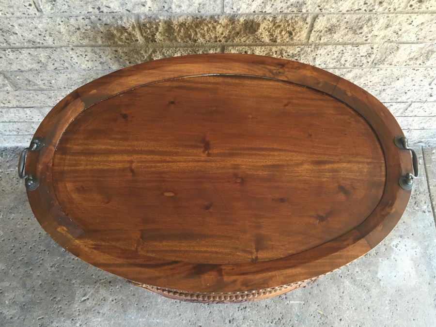 Beautiful French Provencial Curio Cabinet Bar Oval Windowed With Removable Top Tray [Photo 5]