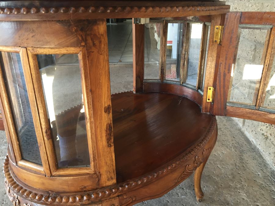 Beautiful French Provencial Curio Cabinet Bar Oval Windowed With Removable Top Tray [Photo 20]