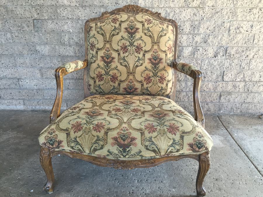 Oversized Upholstered Armchair [Photo 8]