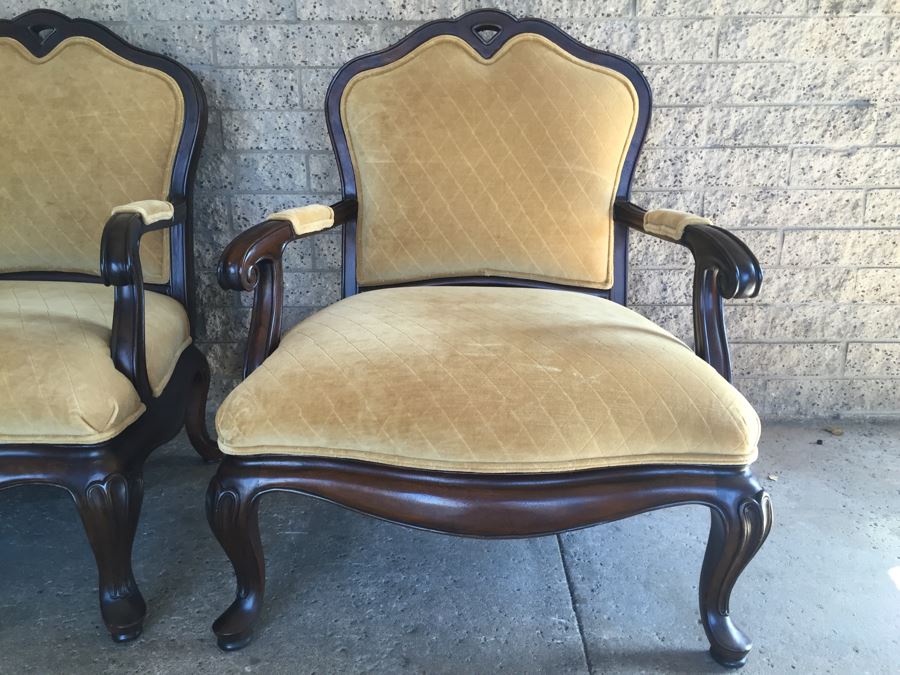 Pair Of Thomasville Oversized Upholstered Armchairs [Photo 4]
