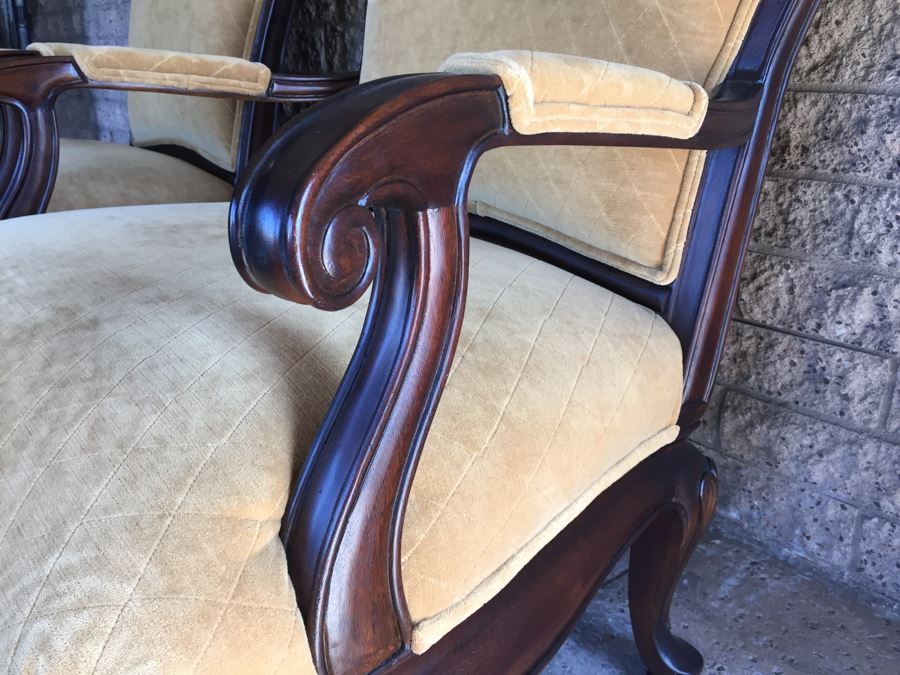 Pair Of Thomasville Oversized Upholstered Armchairs [Photo 9]