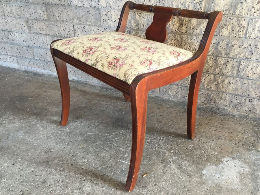 Small Upholstered Bench With Short Back