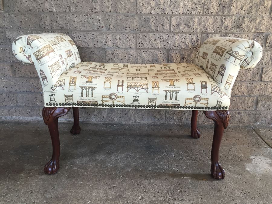 Classy Upholstered Bench With Antique Furniture Print [Photo 1]