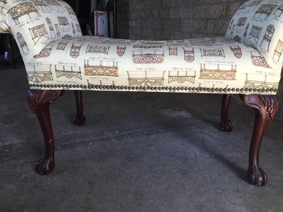 Classy Upholstered Bench With Antique Furniture Print [Photo 11]