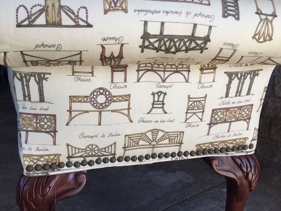 Classy Upholstered Bench With Antique Furniture Print [Photo 5]