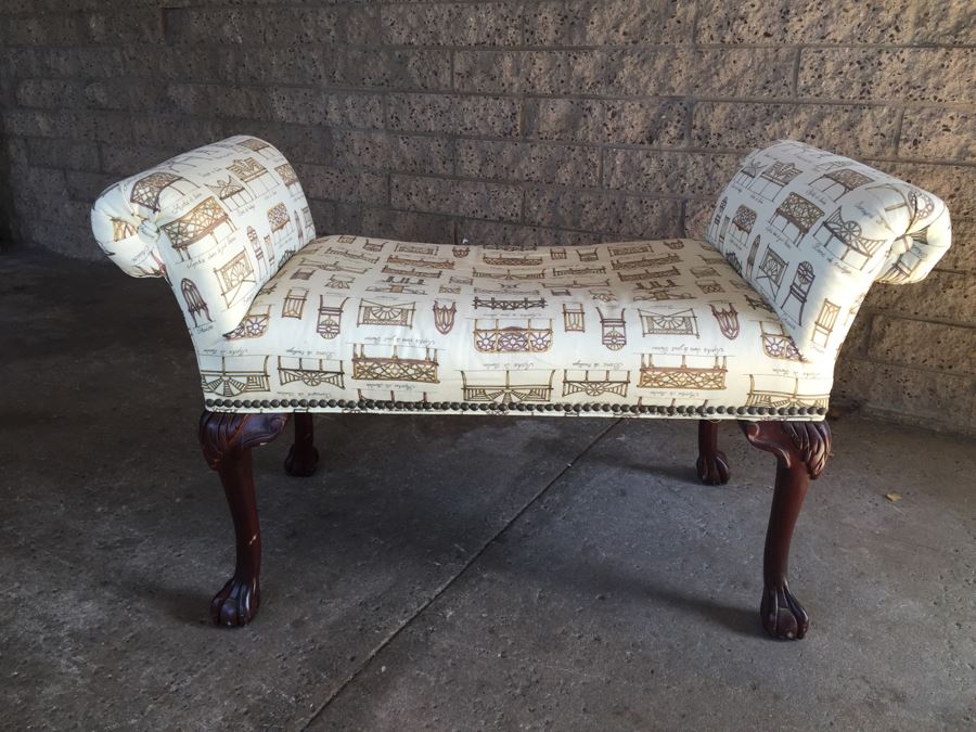 Classy Upholstered Bench With Antique Furniture Print [Photo 9]
