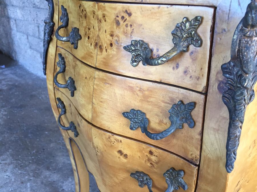 Small Bow Front Chest Of Drawers With Nice Marble Top [Photo 2]
