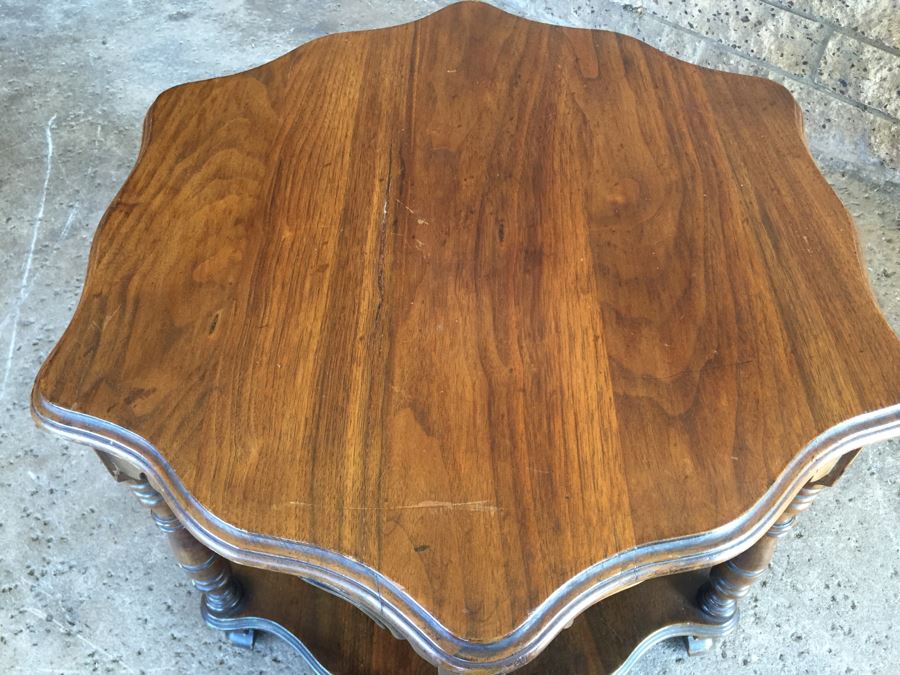 6 Sided Small Table [Photo 10]