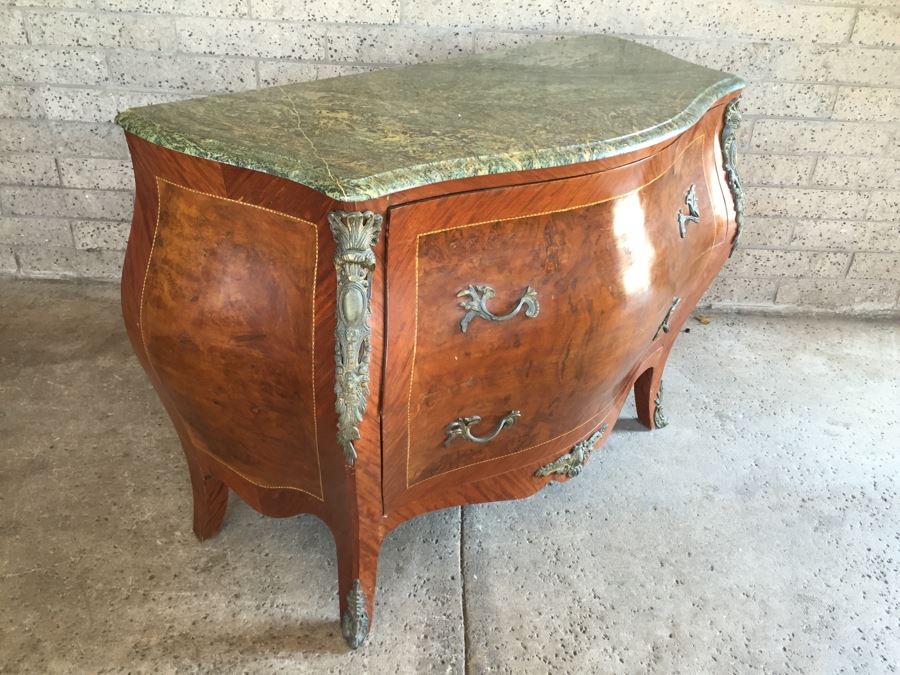 Stunning Large Bow Front Commode Chest Of Drawers With Nice Marble Top [Photo 3]