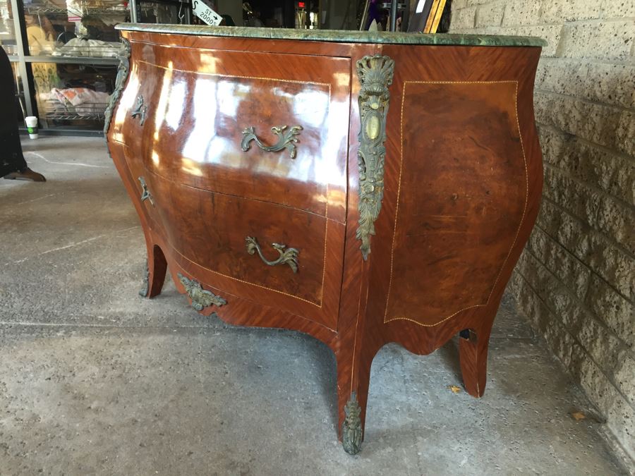 Stunning Large Bow Front Commode Chest Of Drawers With Nice Marble Top [Photo 18]