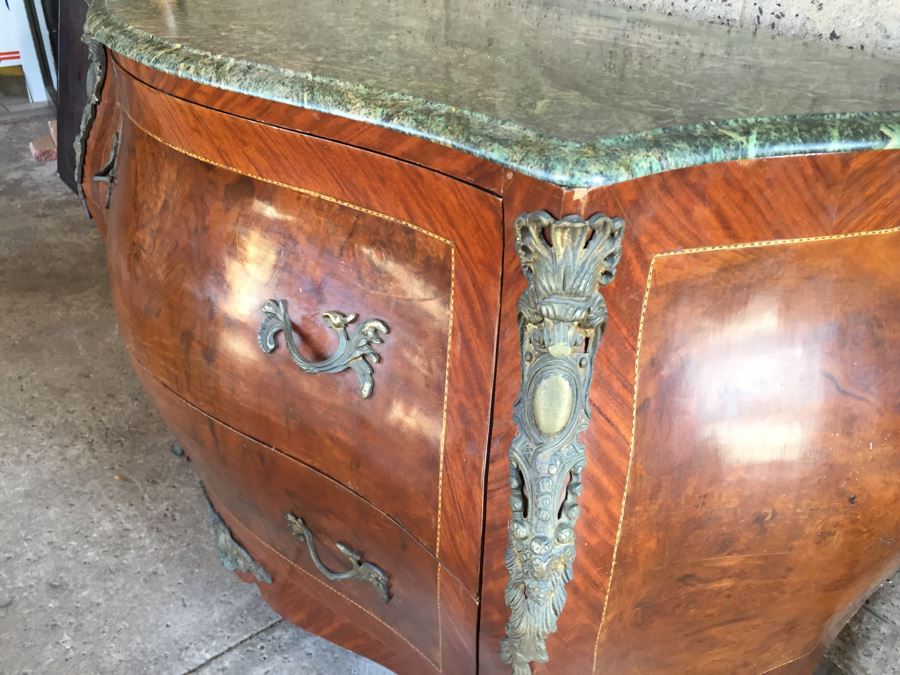Stunning Large Bow Front Commode Chest Of Drawers With Nice Marble Top [Photo 11]