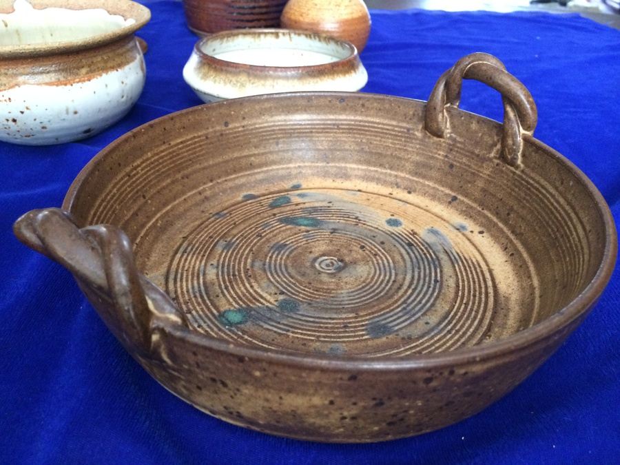 Large Brown & White Pottery Lot [Photo 11]