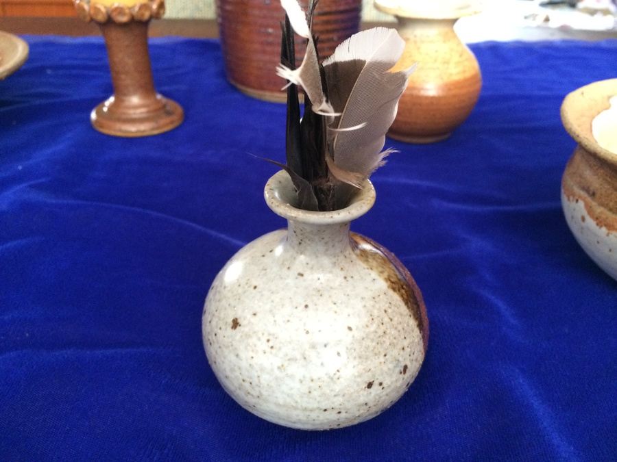 Large Brown & White Pottery Lot [Photo 17]