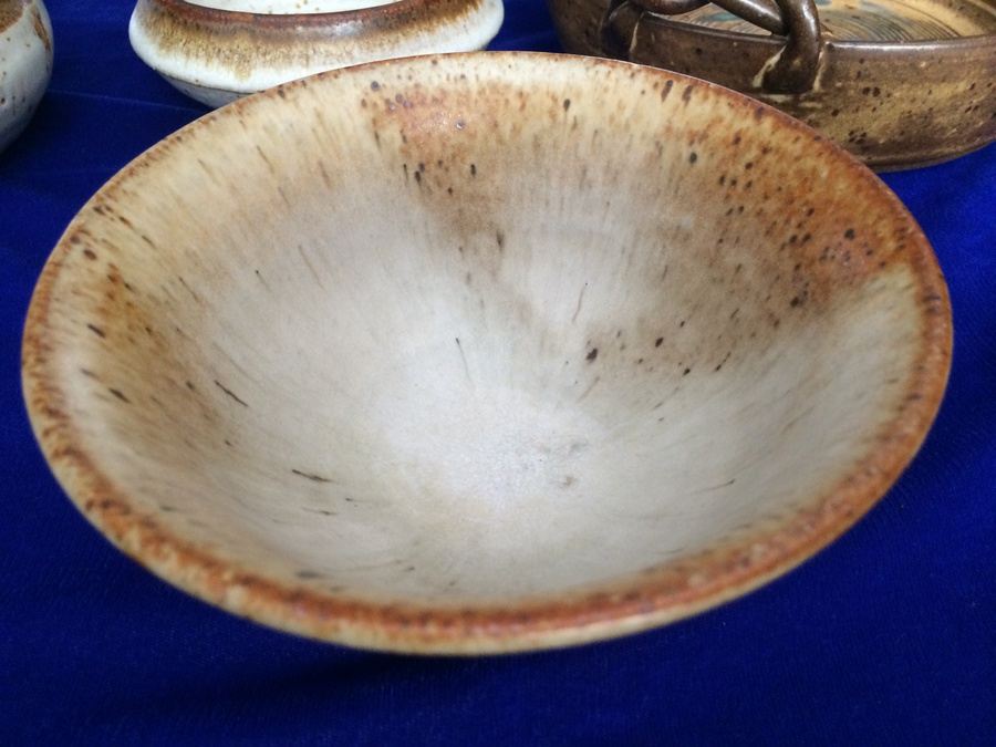 Large Brown & White Pottery Lot [Photo 6]