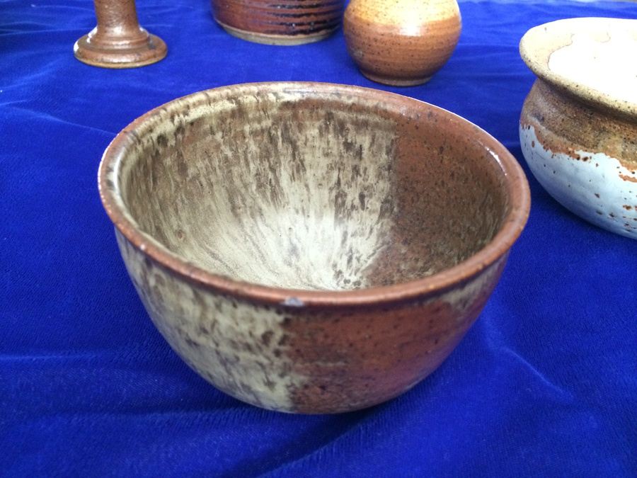 Large Brown & White Pottery Lot [Photo 19]
