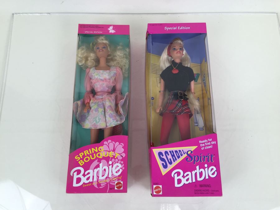 Spring Bouquet Barbie 3477 And School Spirit Barbie 15301 Mattel New In Box Vintage 1992