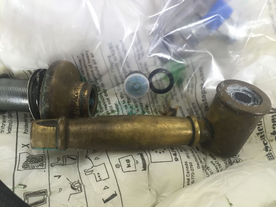 Brass Kitchen Faucet Hardware [Photo 7]